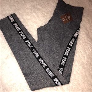 VS PINK legging from the new Cozy Collection 😍 xs